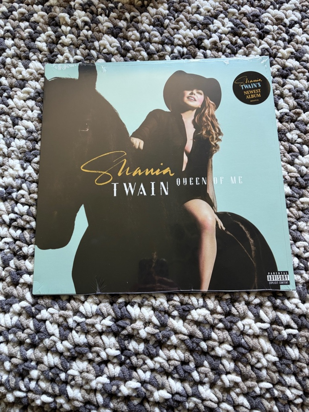 Shania Twain - Queen of Me Vinyl LP (Aqua & Black Cover)